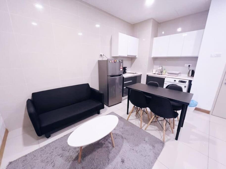 Apartment Promoconnected Train 1 Bedroom